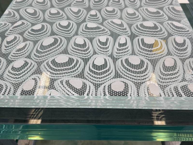 Flat tempered glass